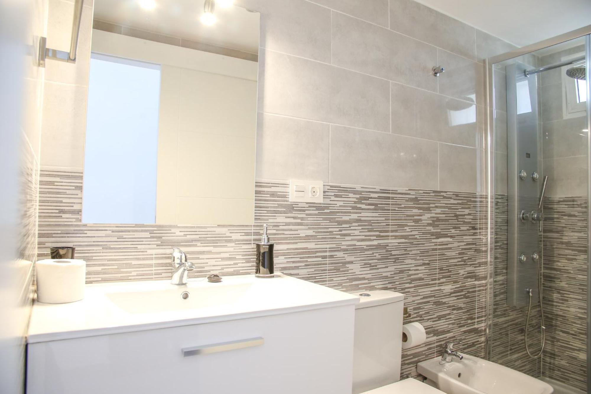 Casa Rachele Apartment คอร์ราเลโฮ ภายนอก รูปภาพ