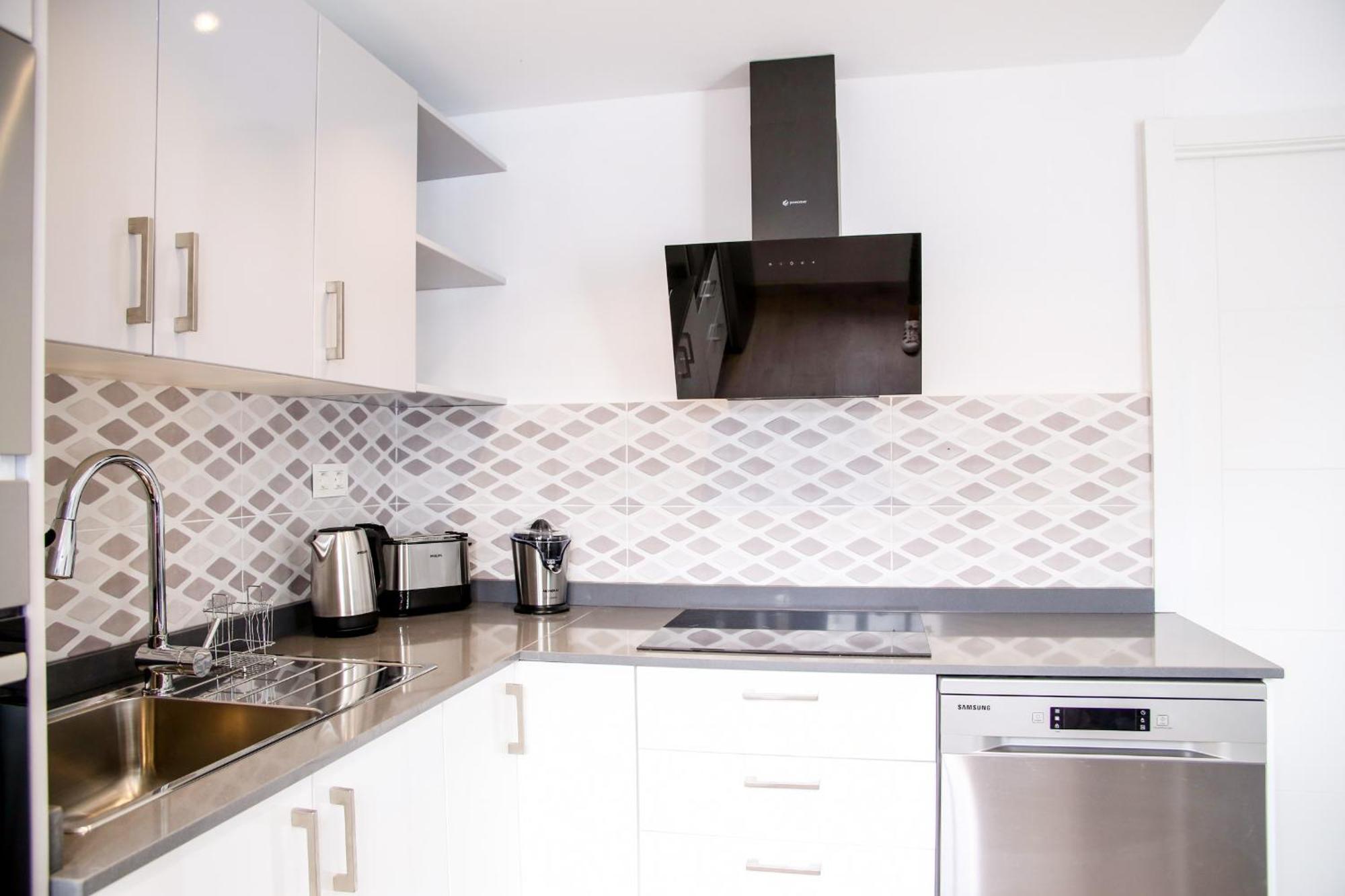 Casa Rachele Apartment คอร์ราเลโฮ ภายนอก รูปภาพ
